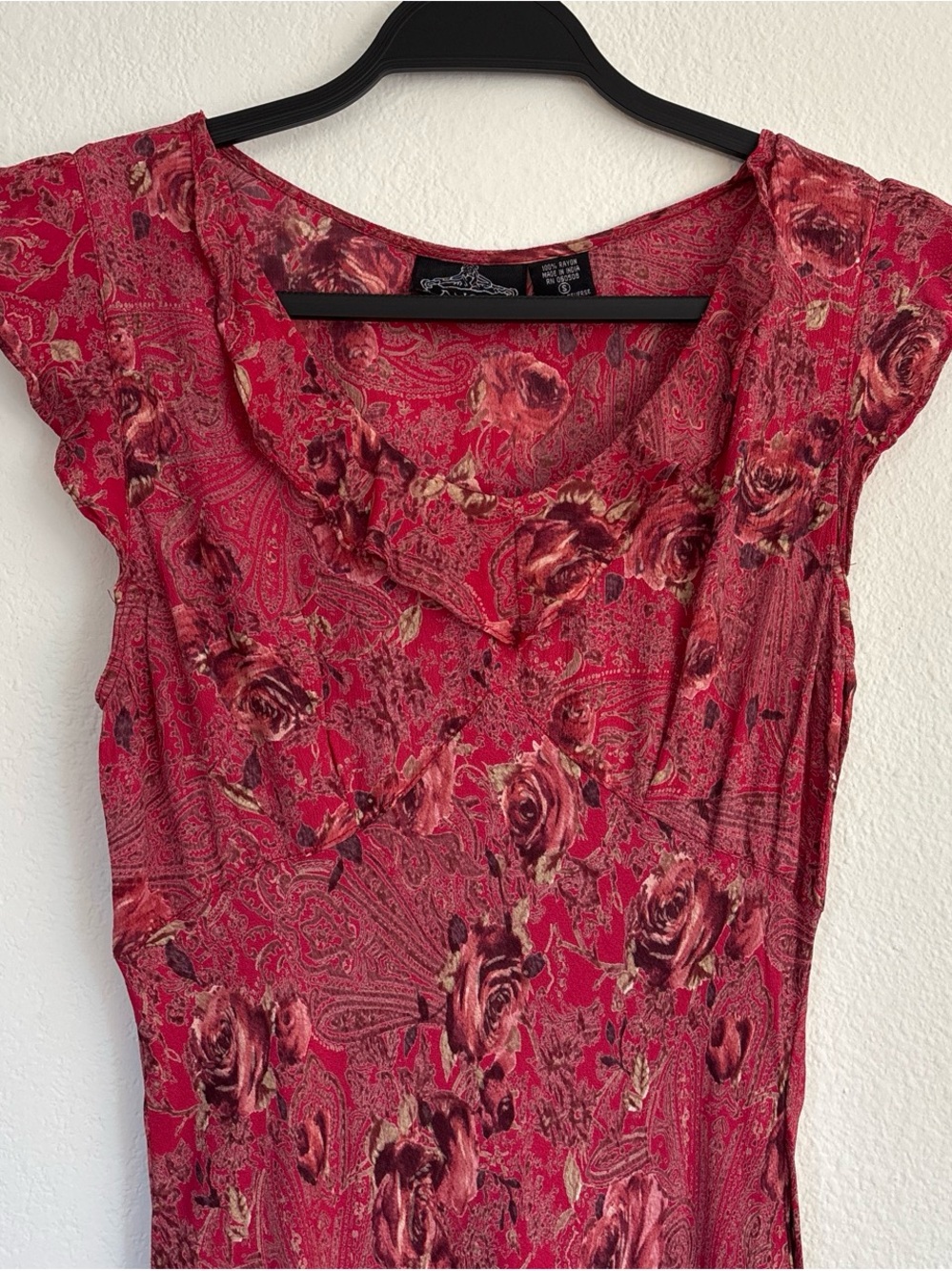 Angie Red Floral V-Neck Cap Sleeve Ruffle Rayon Long Sundress Size S